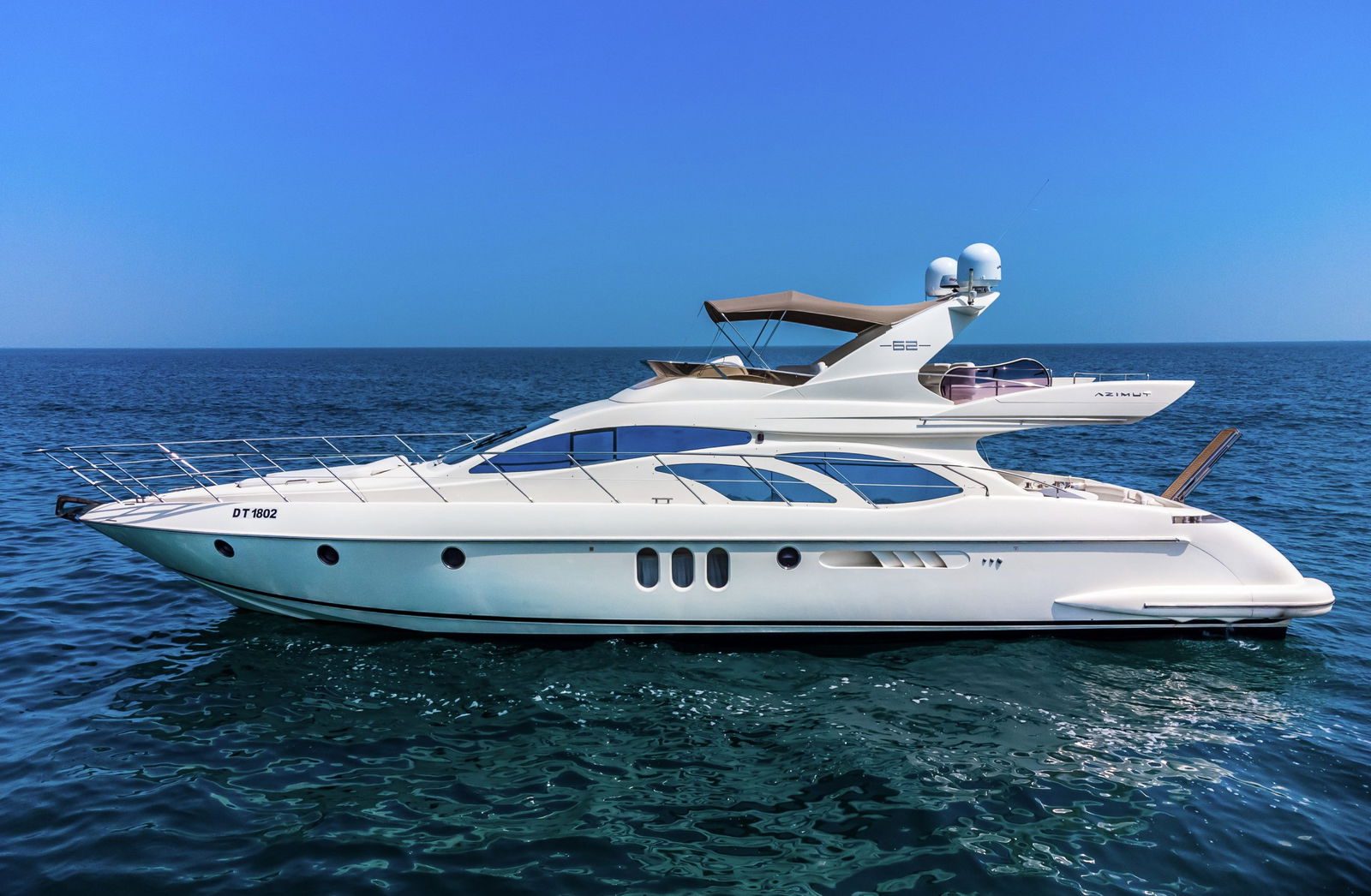 Azimut 62