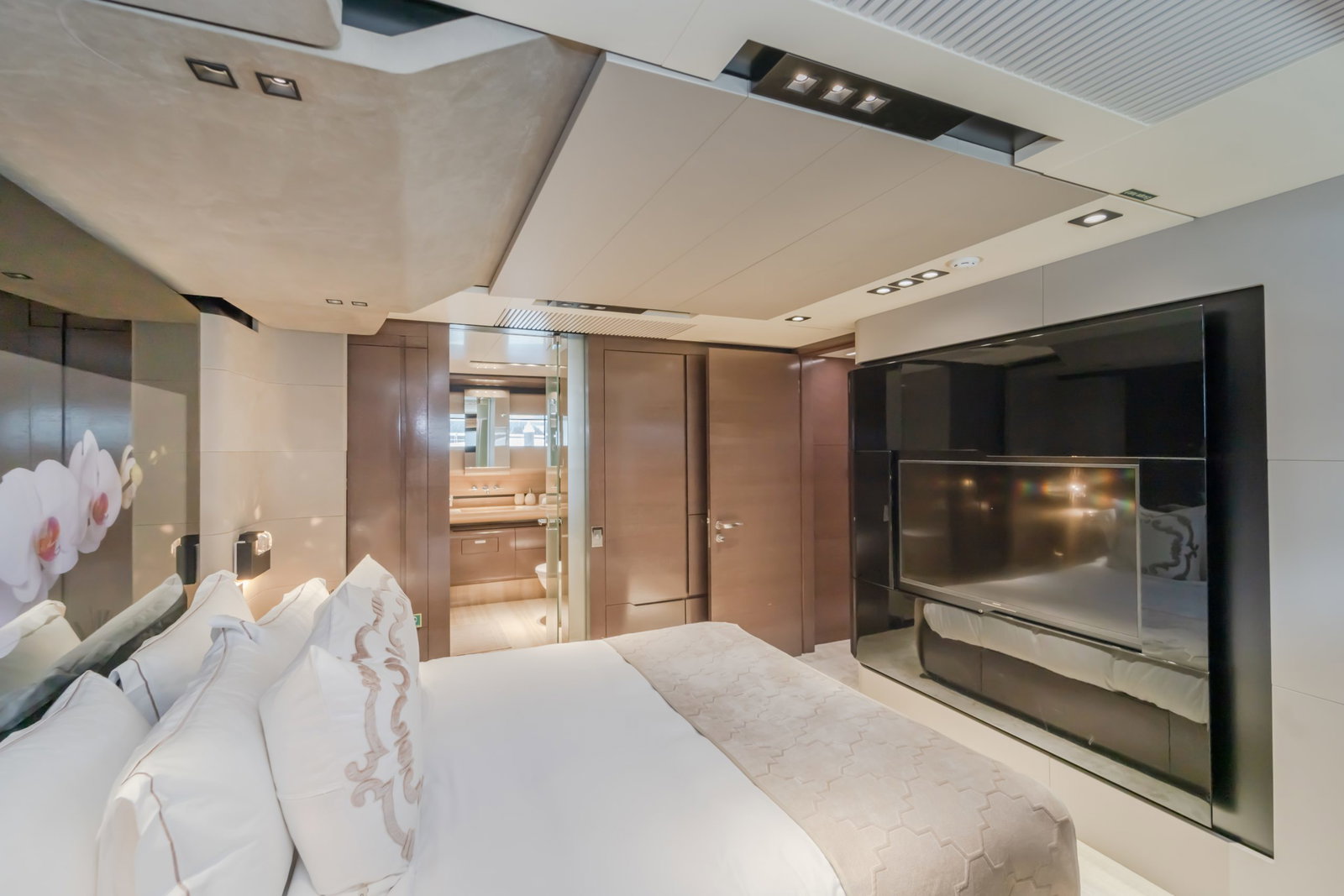 Saffuriya VIP yacht guest cabin with contemporary design, soft lighting and refined luxury finishes