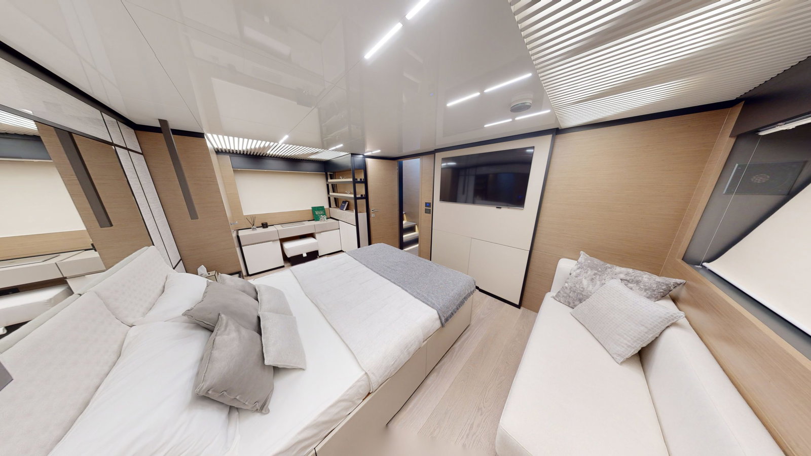 Ferretti 780 guest cabin bed luxury yacht Dubai